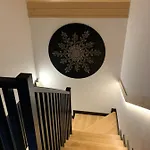 Σαλέ Goralska Domina Premium *