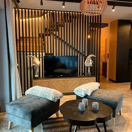 בקתה Goralska Domina Premium זקופאנה